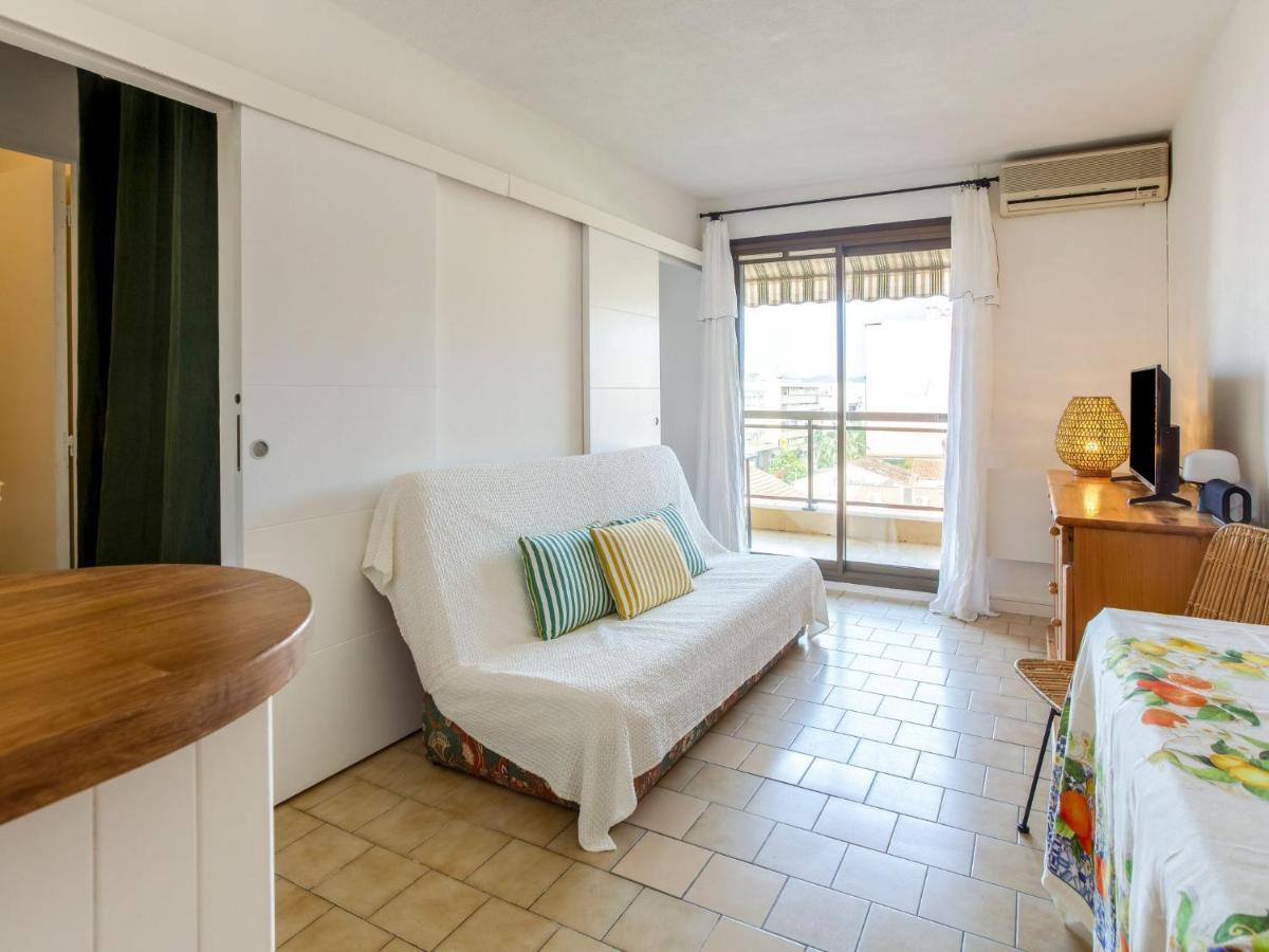 Apartment Saint James-13 By Interhome Le Lavandou Exterior foto